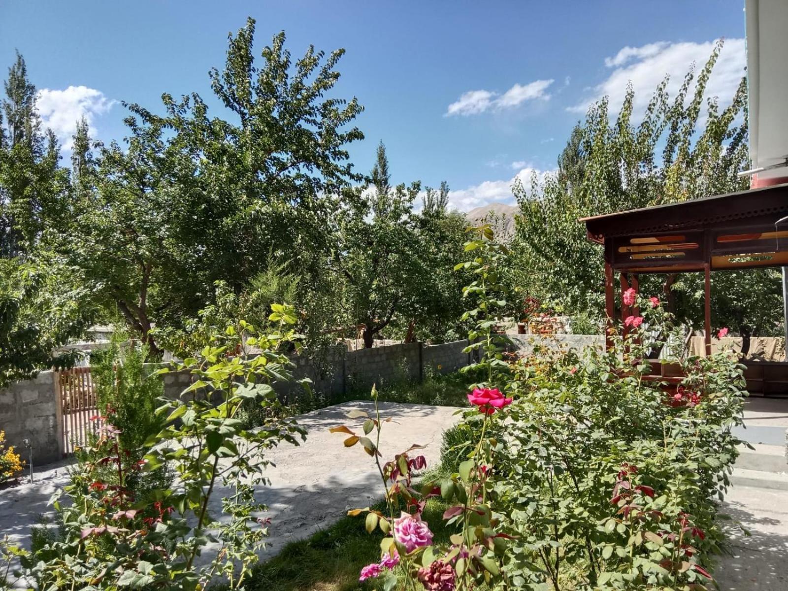 Golden Ibex Resort Skardu Zewnętrze zdjęcie