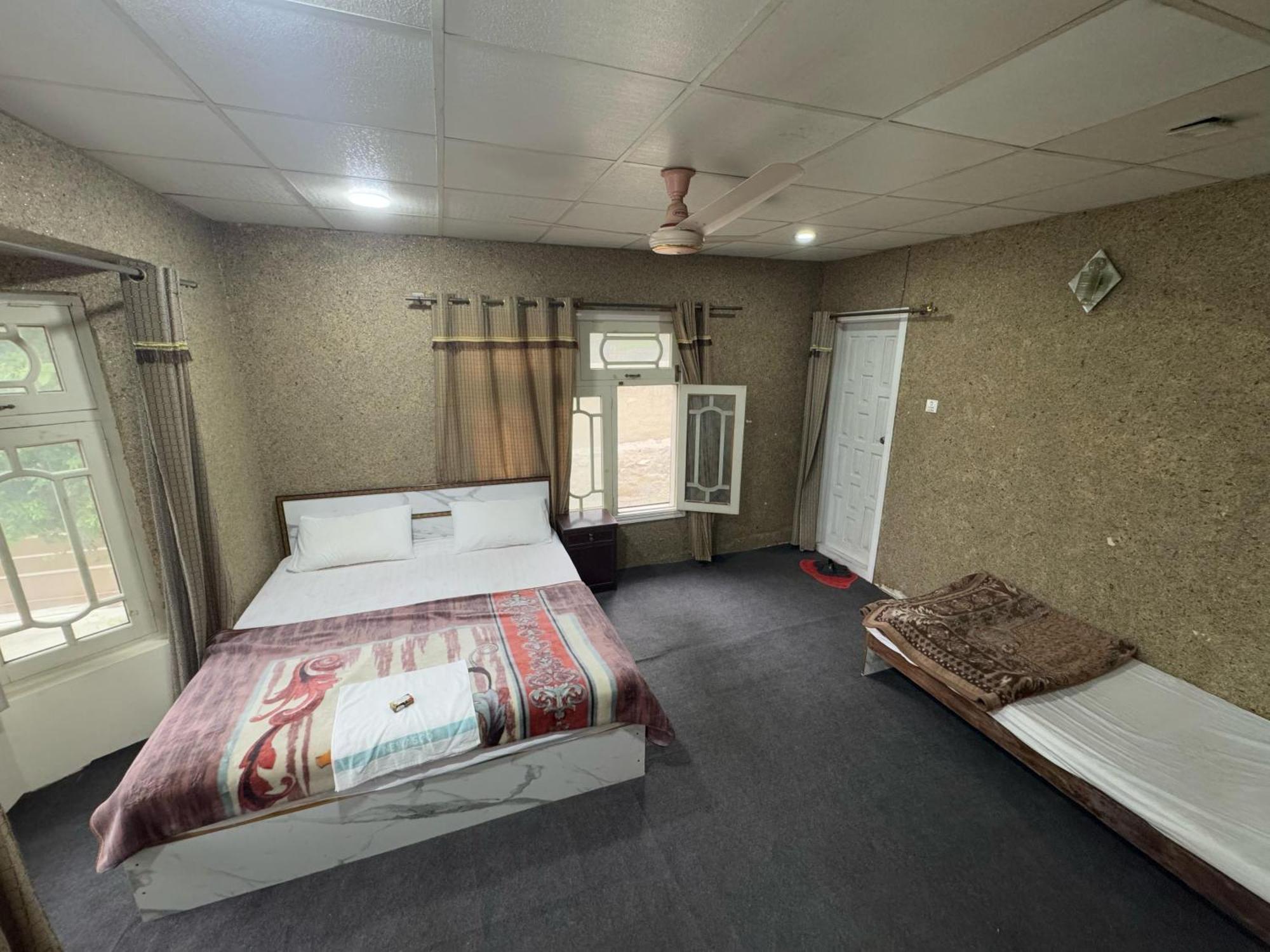 Golden Ibex Resort Skardu Zewnętrze zdjęcie